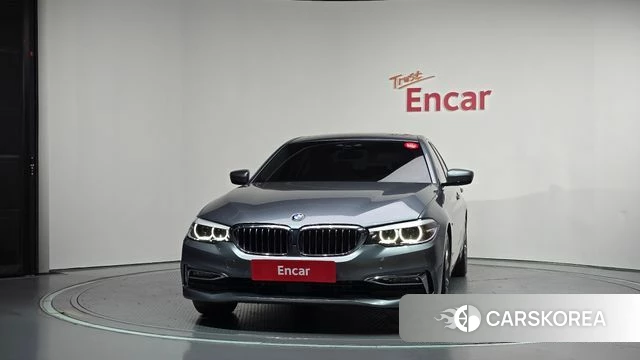 BMW 5 Series (G30) id 4882477 из Кореи 23