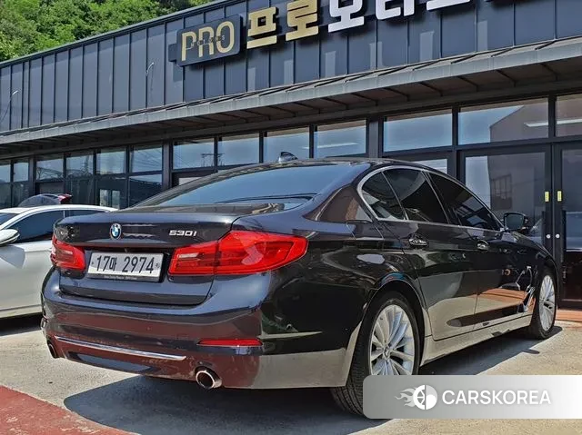 BMW 5 Series (G30) id 3024690 из Кореи 7