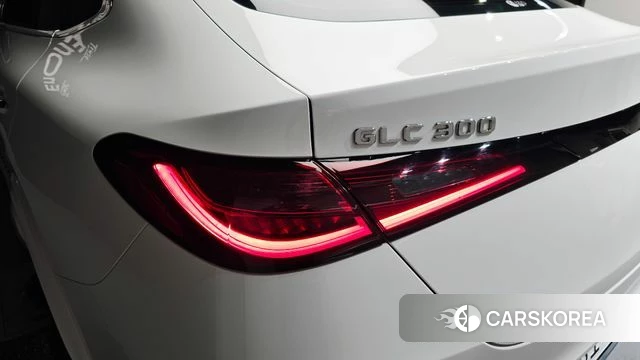 Mercedes-Benz GLC-Class X254 2024 Белый из Кореи, фото 5