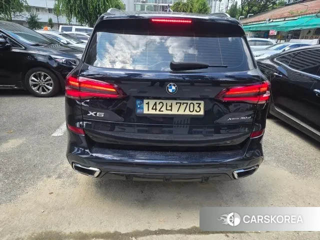 BMW X5 (G05) 2021 Черный из Кореи, фото 3