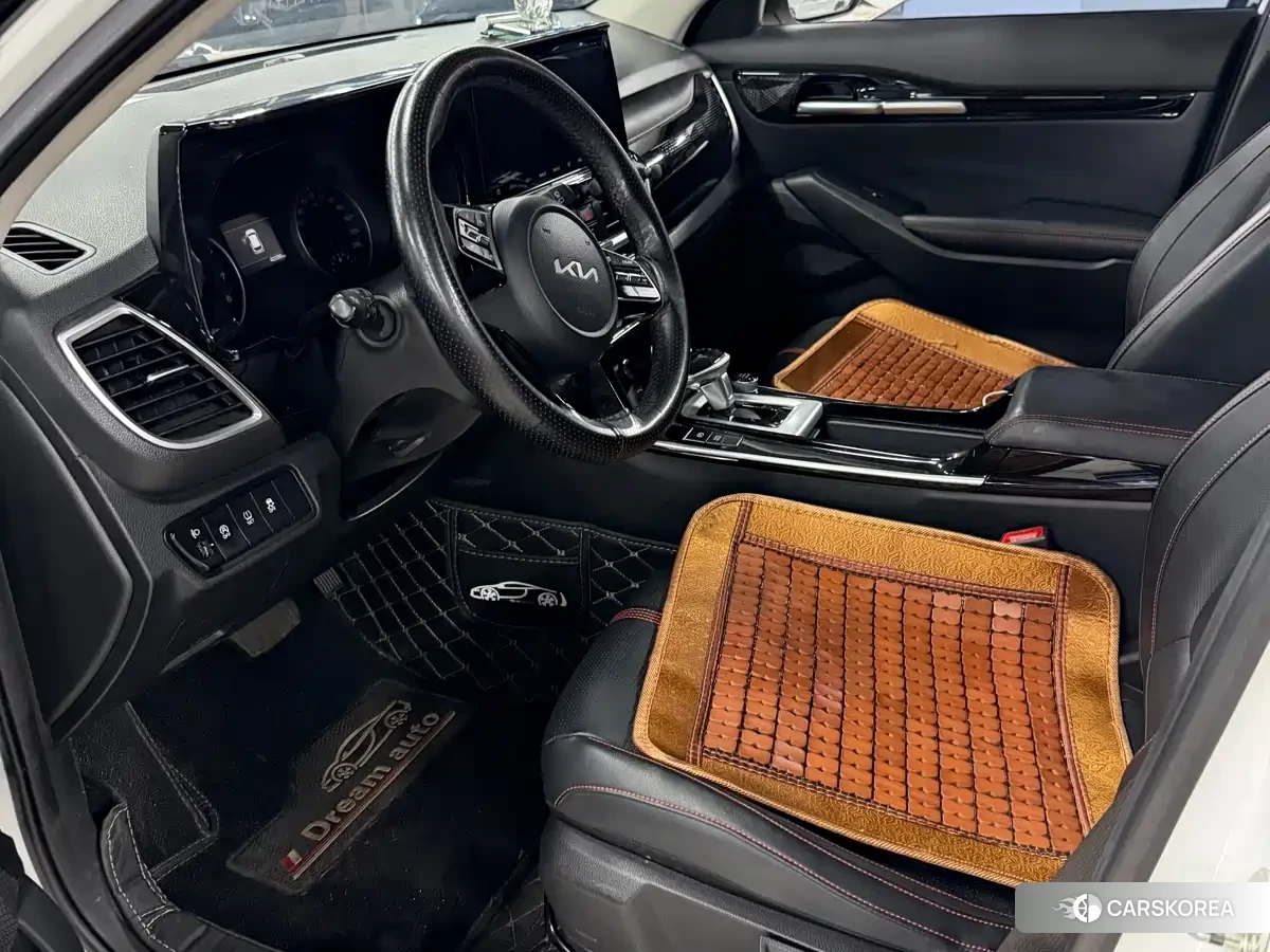 Kia KX3 2022 Белый из Китая, фото 3
