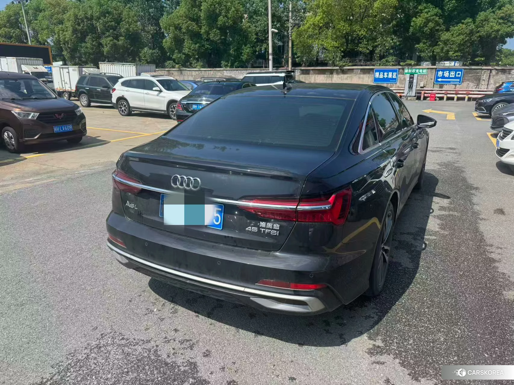 Audi A6L 2022 Черный из Китая, фото 3