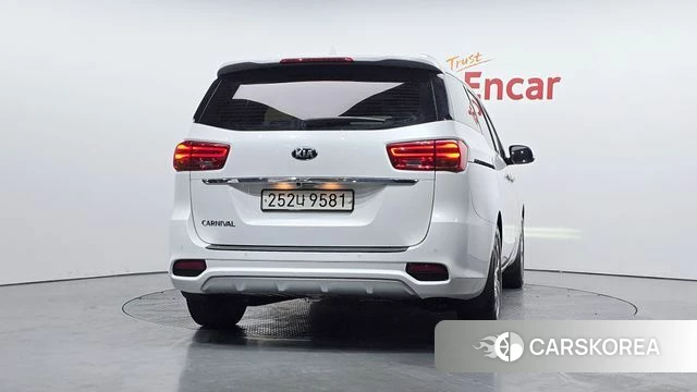 Kia The New Carnival id 4836868 из Кореи 23
