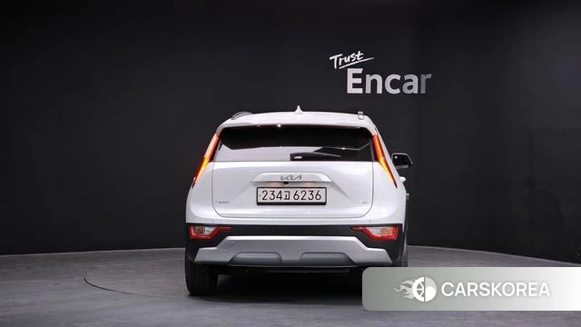 Kia Di Ol Nu Niro id 3827207 из Кореи 13