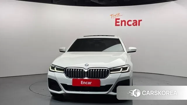 BMW 5 Series (G30) id 3671900 из Кореи 13