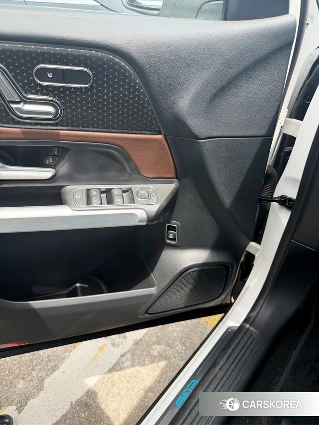 Mercedes-Benz EQB 2026 Белый из Китая, фото 4