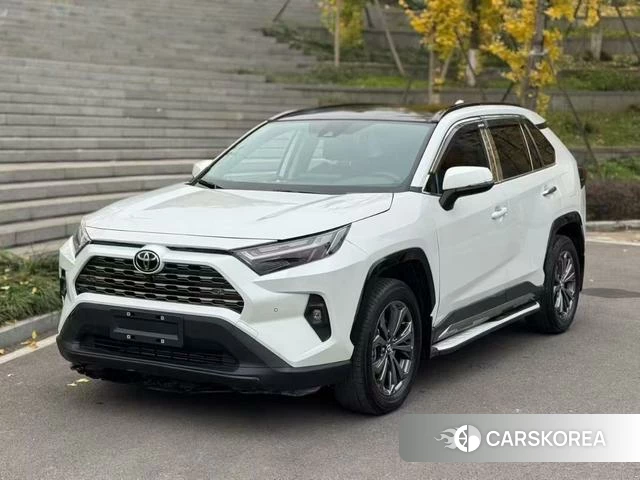 Toyota RAV4 Rongfang 2025 Белый из Китая, фото 3