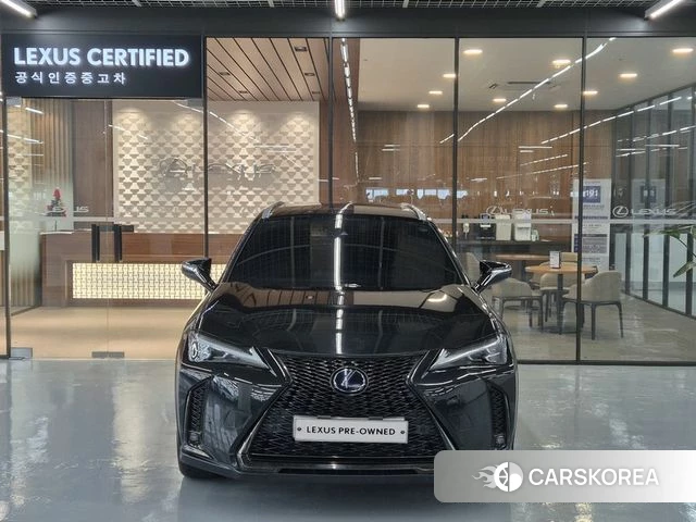 Lexus UX250h id 3813408 из Кореи 12