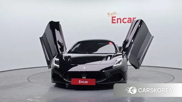 Maserati MC20 id 3701754 из Кореи 13