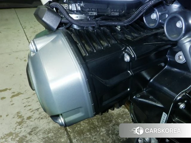 Engine photo