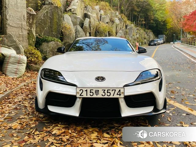 Toyota Supra 5th Generation 2023 Белый из Кореи, фото 3
