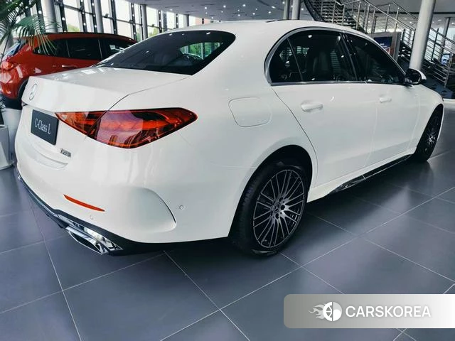 Mercedes-Benz Class C id 4336205 из Китая 14