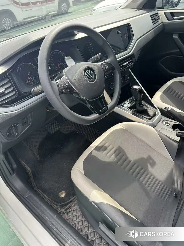 Volkswagen Polo 2021 Белый из Китая, фото 3