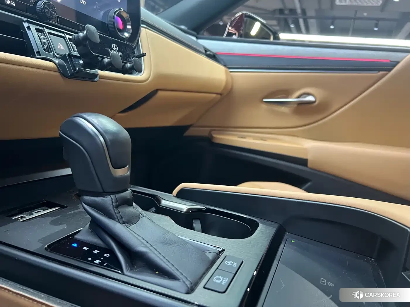 Lexus ES id 4546115 из Китая 10