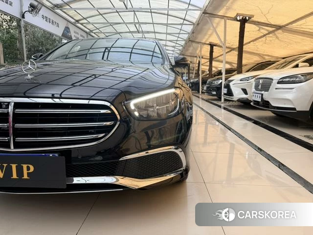 Mercedes-Benz E-class id 4265309 из Китая 12