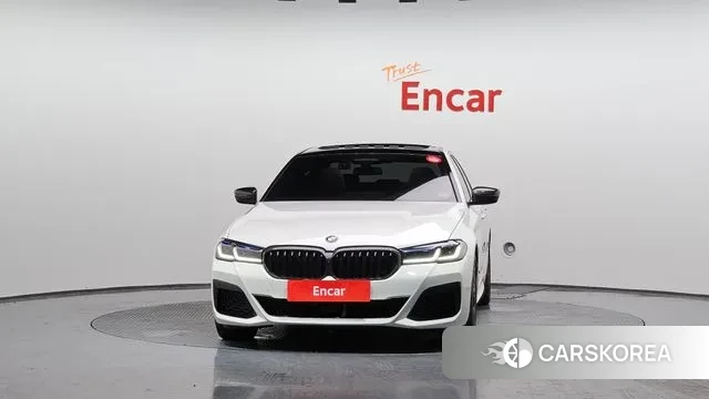 BMW 5 Series (G30) id 2939344 из Кореи 13