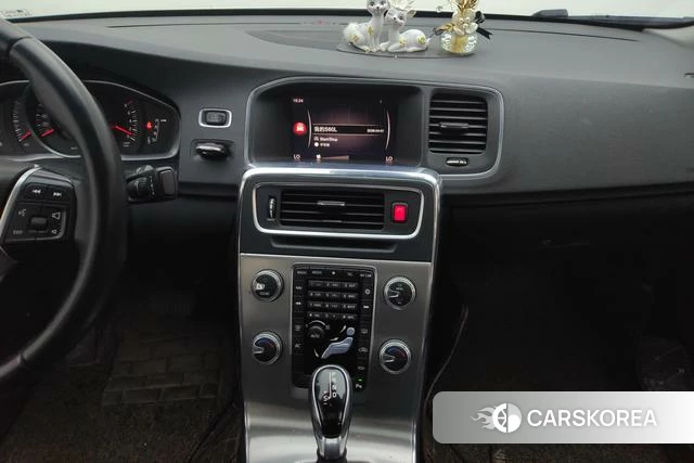 Volvo S60 id 3875992 из Китая 10