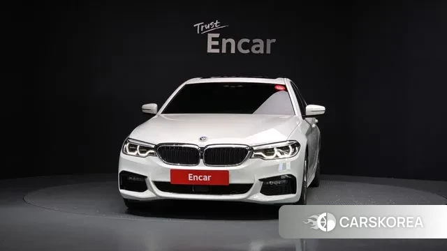 BMW 5 Series (G30) id 3253707 из Кореи 13