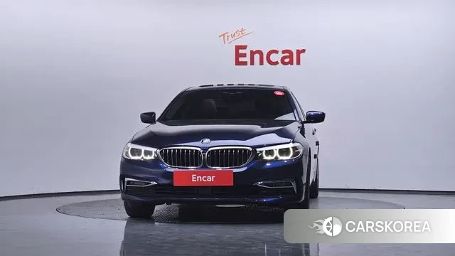 BMW 5 Series (G30) id 3789152 из Кореи 13