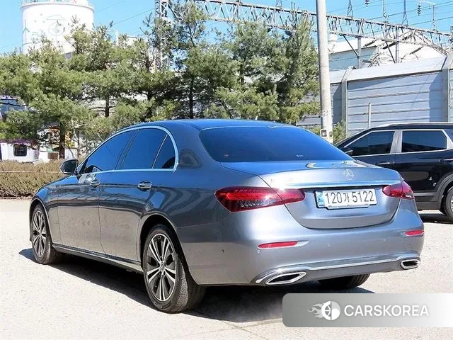Mercedes-Benz E-Class W213 id 3697470 из Кореи 13