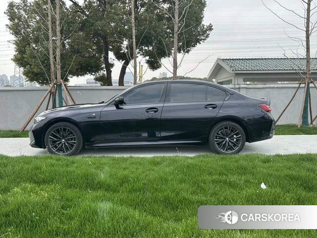 BMW 3 series 2023 Черный из Китая, фото 4
