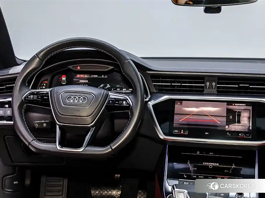 Audi A7L id 4570596 из Китая 23
