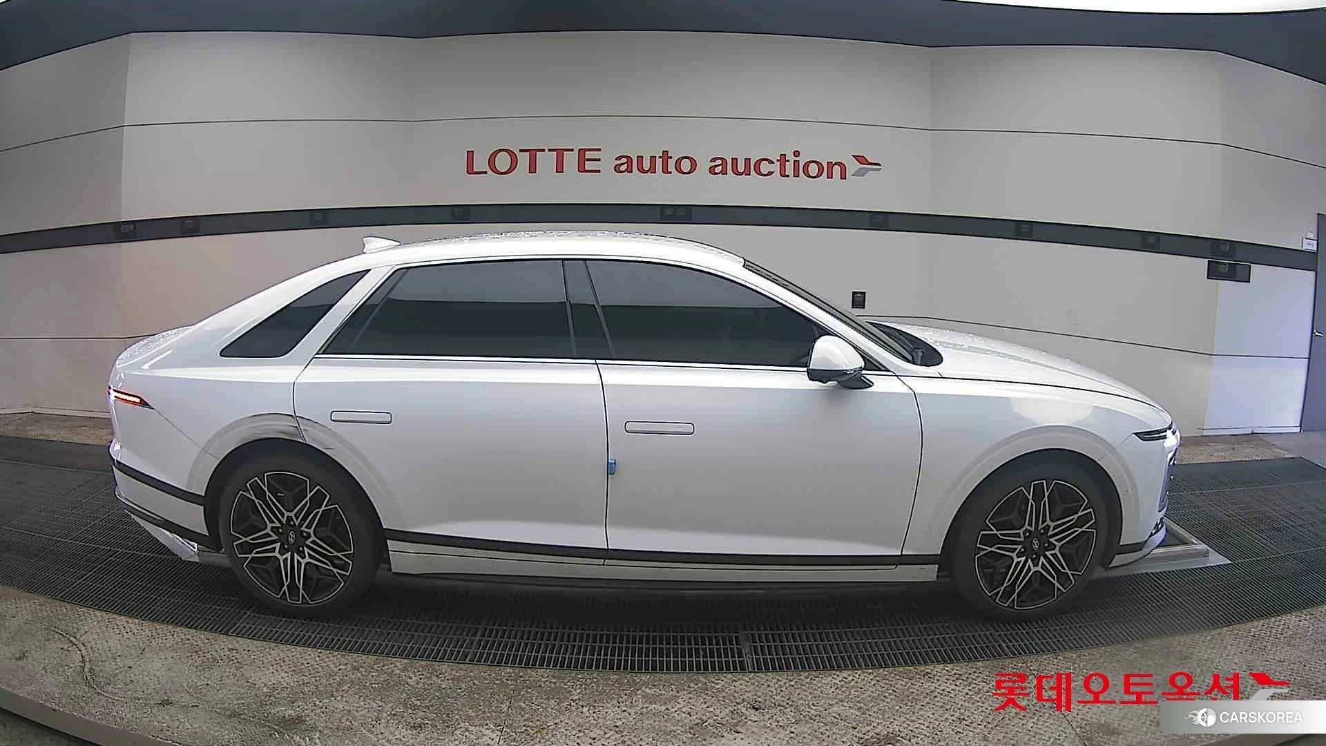 Hyundai Grandeur Hybrid id 3869374 из Кореи 23