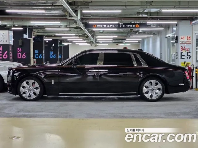 Rolls-Royce Phantom id 2873581 из Кореи 13