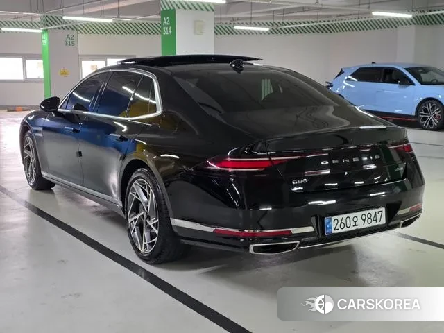 Genesis G90 (RS4) id 3670841 из Кореи 13