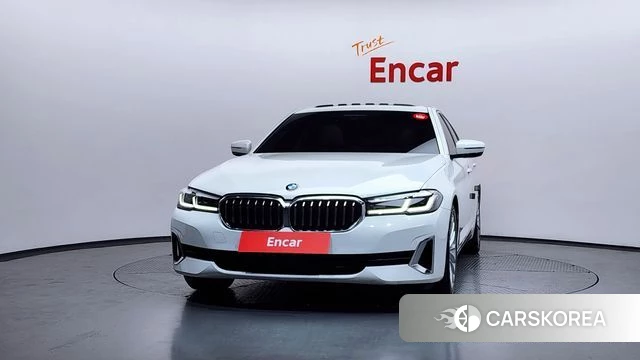 BMW 5 Series (G30) id 3860231 из Кореи 13