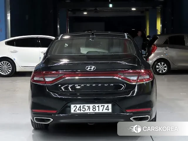 Hyundai Grandeur IG id 3423288 из Кореи 13