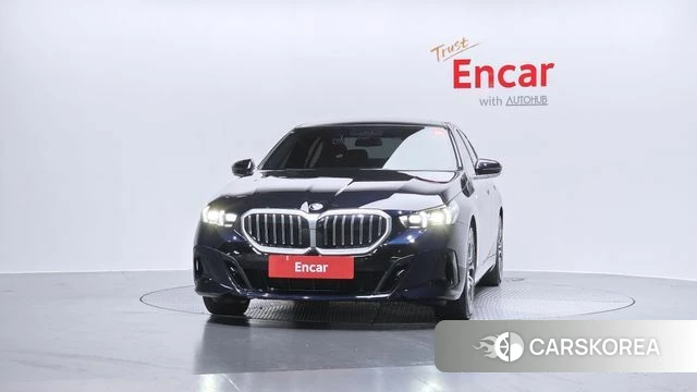 BMW 5 Series (G60) id 4388212 из Кореи 23