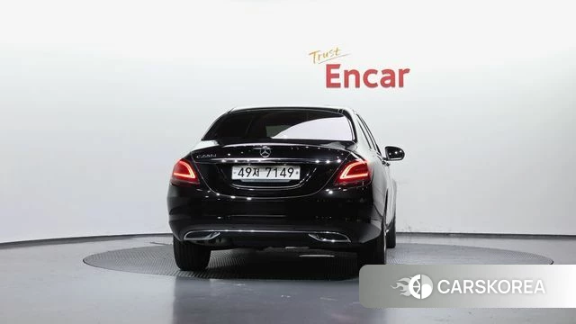 Mercedes-Benz C-Class W205 id 4294954 из Кореи 23