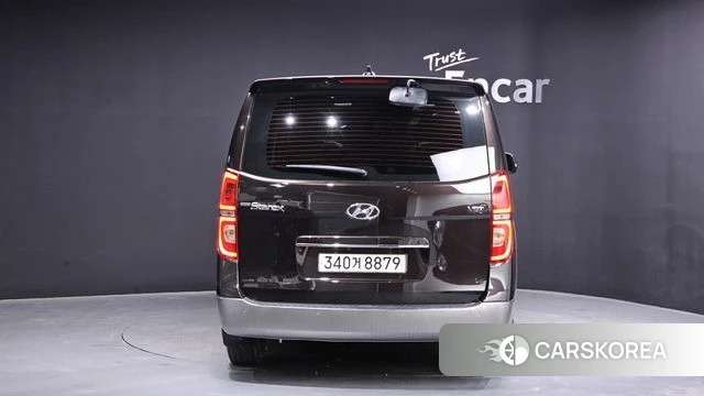 Hyundai The New Grand Starex id 4325854 из Кореи 22