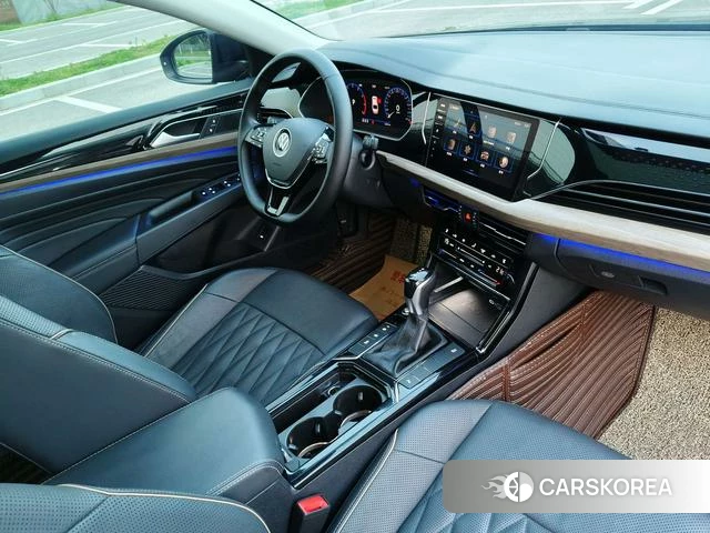 Volkswagen Passat id 4261235 из Китая 12