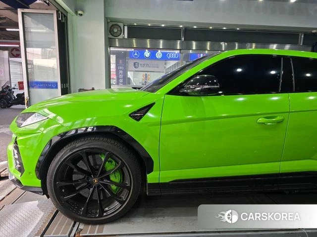 Lamborghini Urus 2019 Зеленый из Кореи, фото 3