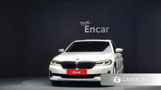 BMW 5 Series (G30) id 2998848 из Кореи 13