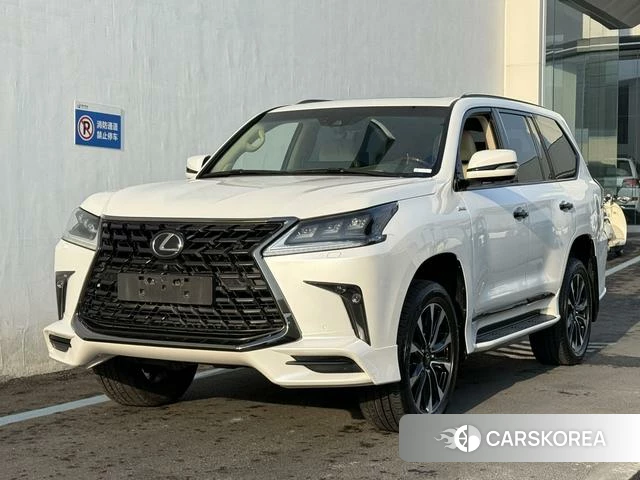 Lexus LX id 4260687 из Китая 13