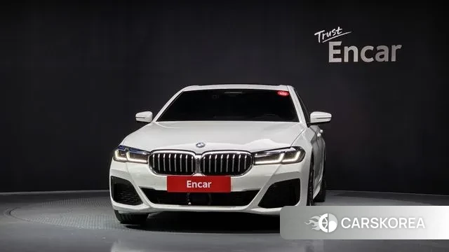 BMW 5 Series (G30) id 3006990 из Кореи 13