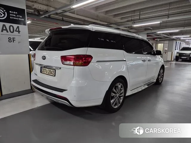 Kia All New Carnival id 3292472 из Кореи 12