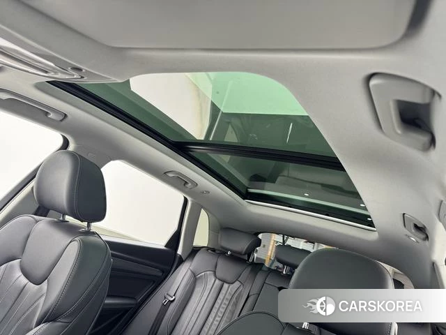 Audi Q5L id 4300066 из Китая 21