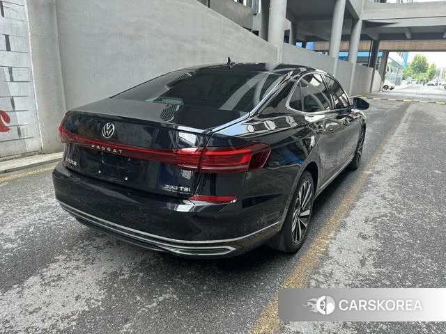 Volkswagen Passat 2022 Черный из Китая, фото 3