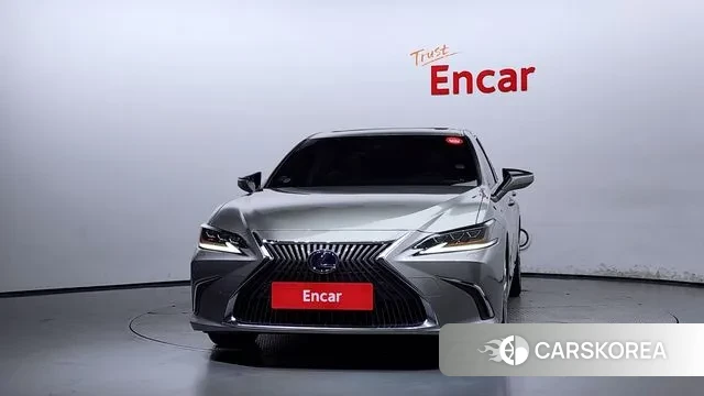 Lexus ES300h 7th generation id 3089602 из Кореи 13