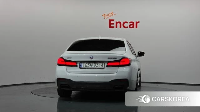 BMW 5 Series (G30) id 4650619 из Кореи 23