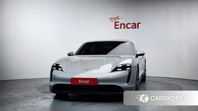 Porsche Taycan id 3670866 из Кореи 13