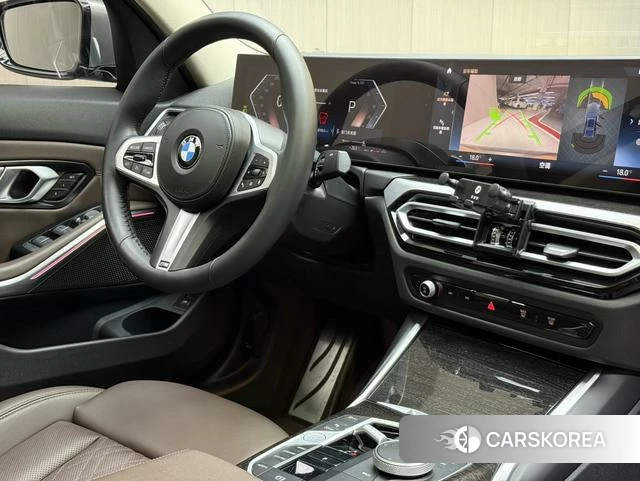 BMW 3 series 2023 Темно-серый из Китая, фото 3