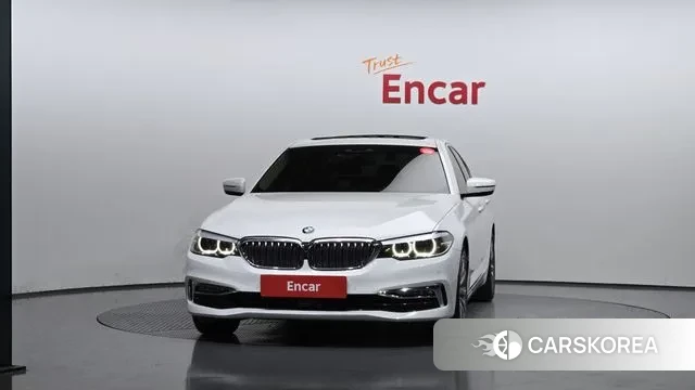 BMW 5 Series (G30) id 3375185 из Кореи 13