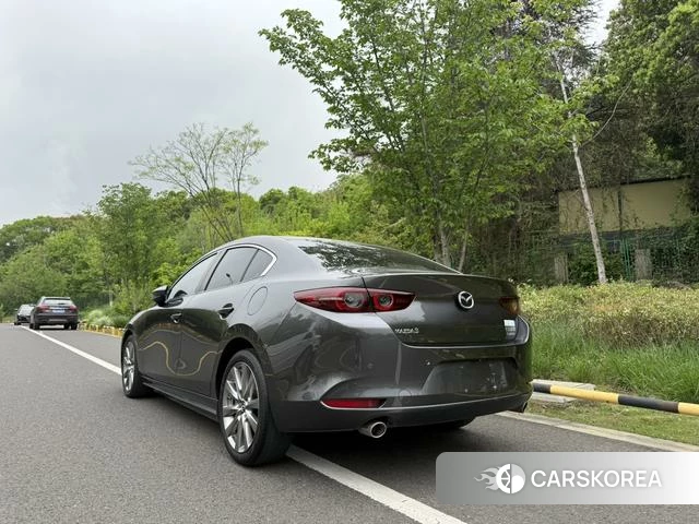 Mazda 3 Angkesaila 2022 Серебристо-серый из Китая, фото 3