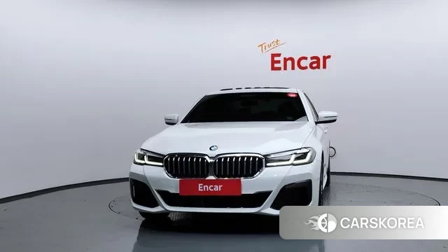 BMW 5 Series (G30) id 3367326 из Кореи 13