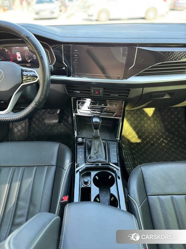 Volkswagen Passat id 4264752 из Китая 13